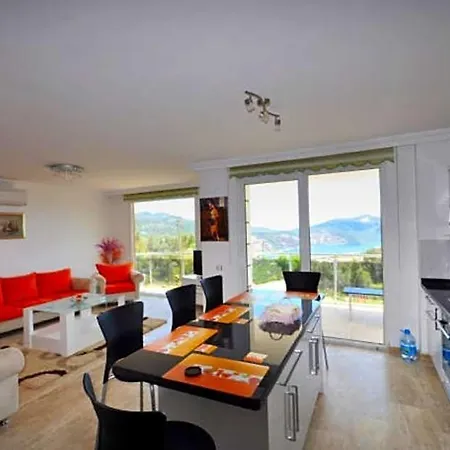 Sleeps 12 Pool Air Con Wifi Villa