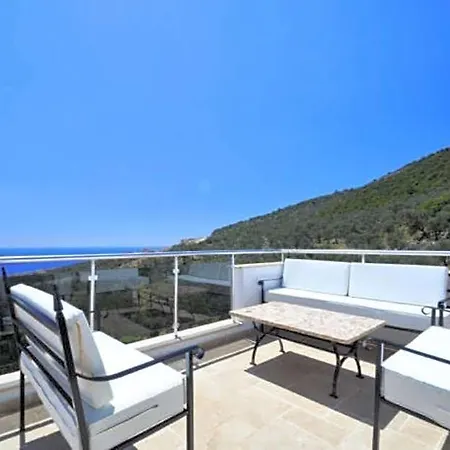 Sleeps 12 Pool Air Con Wifi Villa *